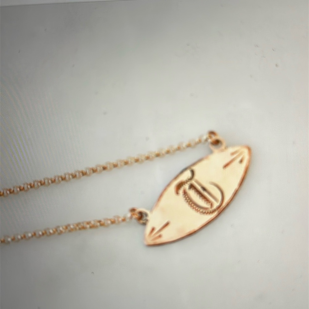 Glen & Effie Victorian Engraved Initial “ T “ Pendant